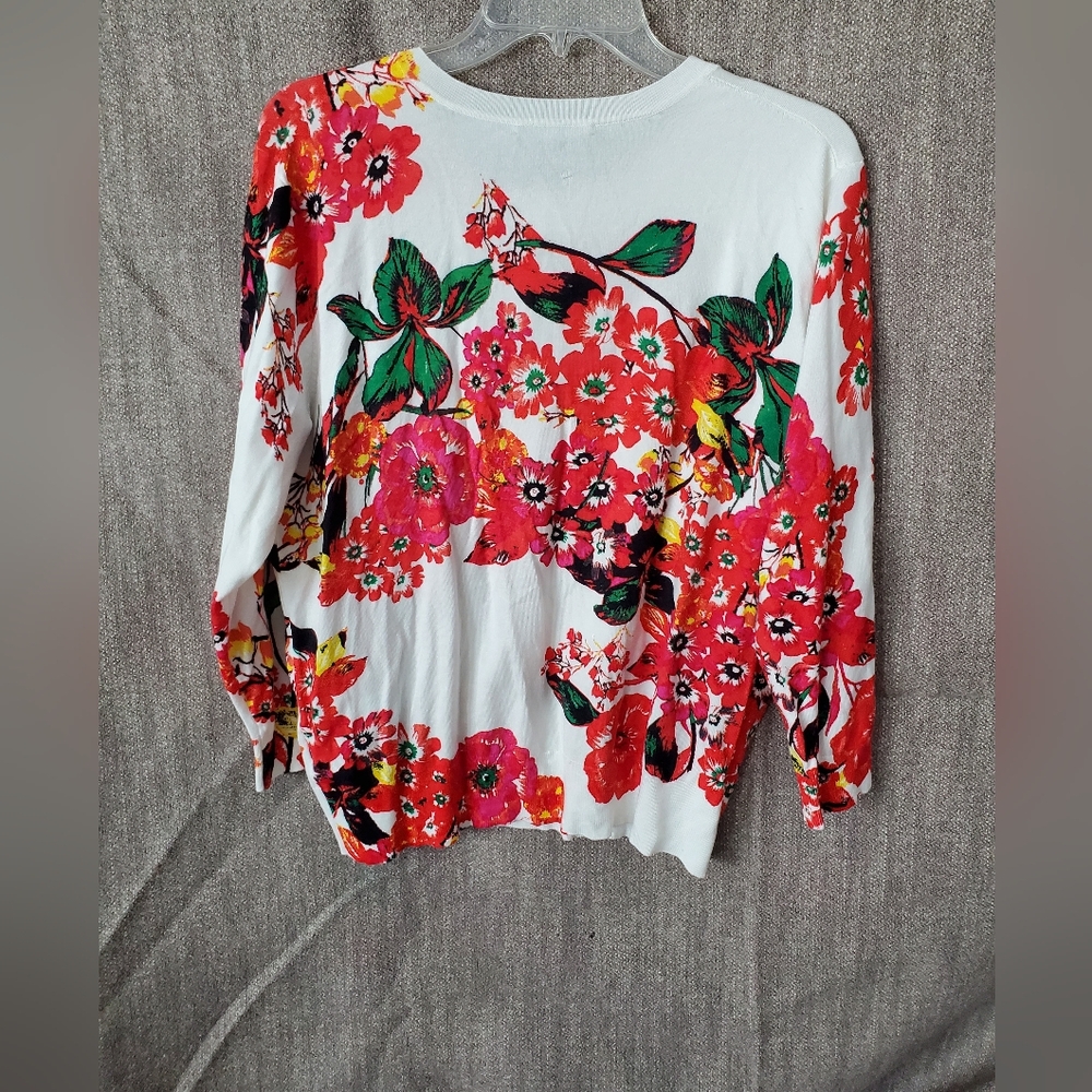 Womens XXL Cable & Gauge Floral Cardigan - White and Red - Picture 6 of 11
